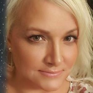 Meet your Posher, Wanda